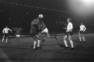 The first Chelsea player of the year Peter Bonetti in action